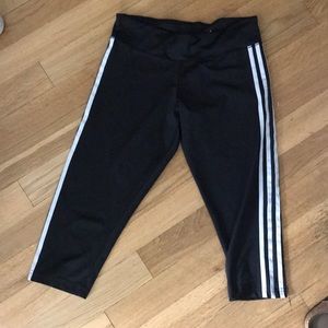 Adidas crop leggings